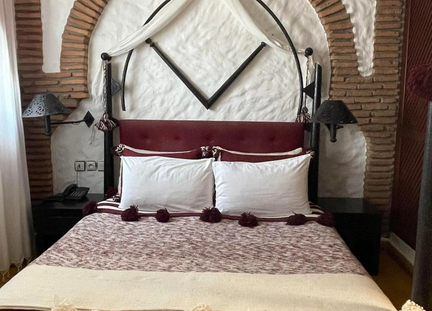 ****  Riad Al Madina Essaouira Maroc